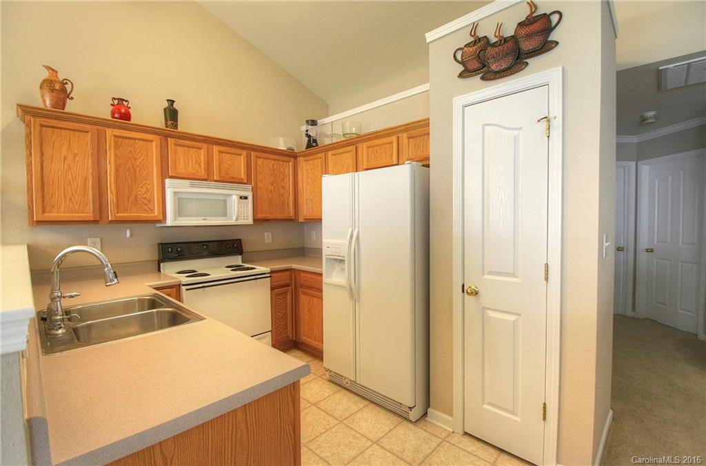 Pinebrook - Residential