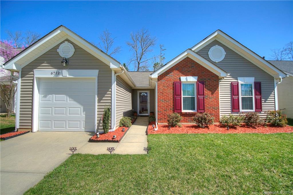 Pinebrook - Residential