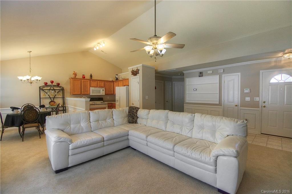 Pinebrook - Residential