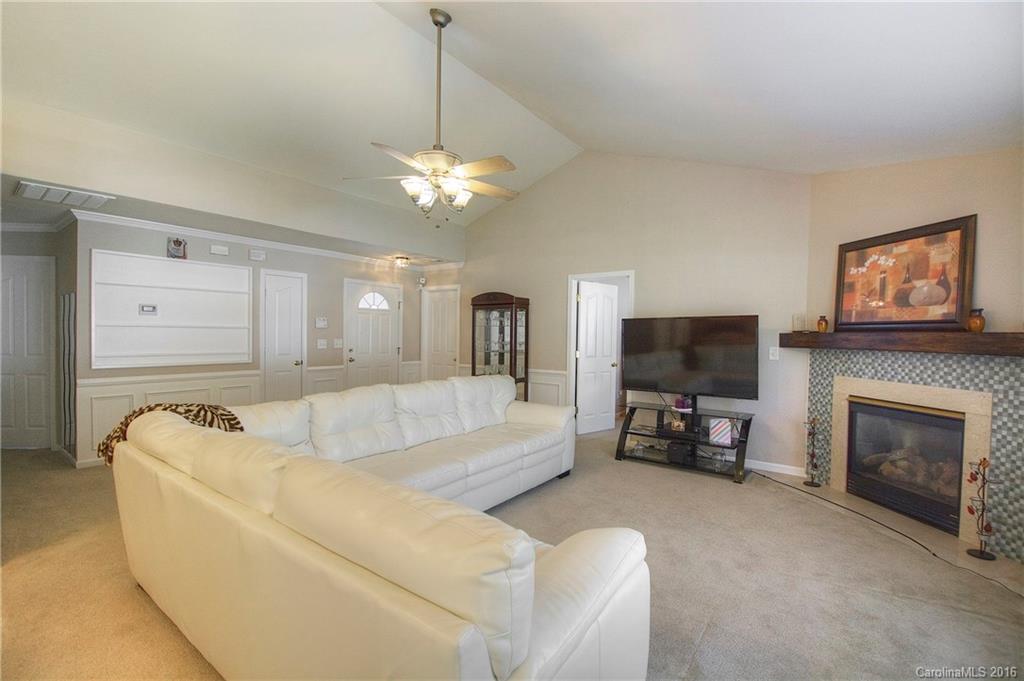 Pinebrook - Residential