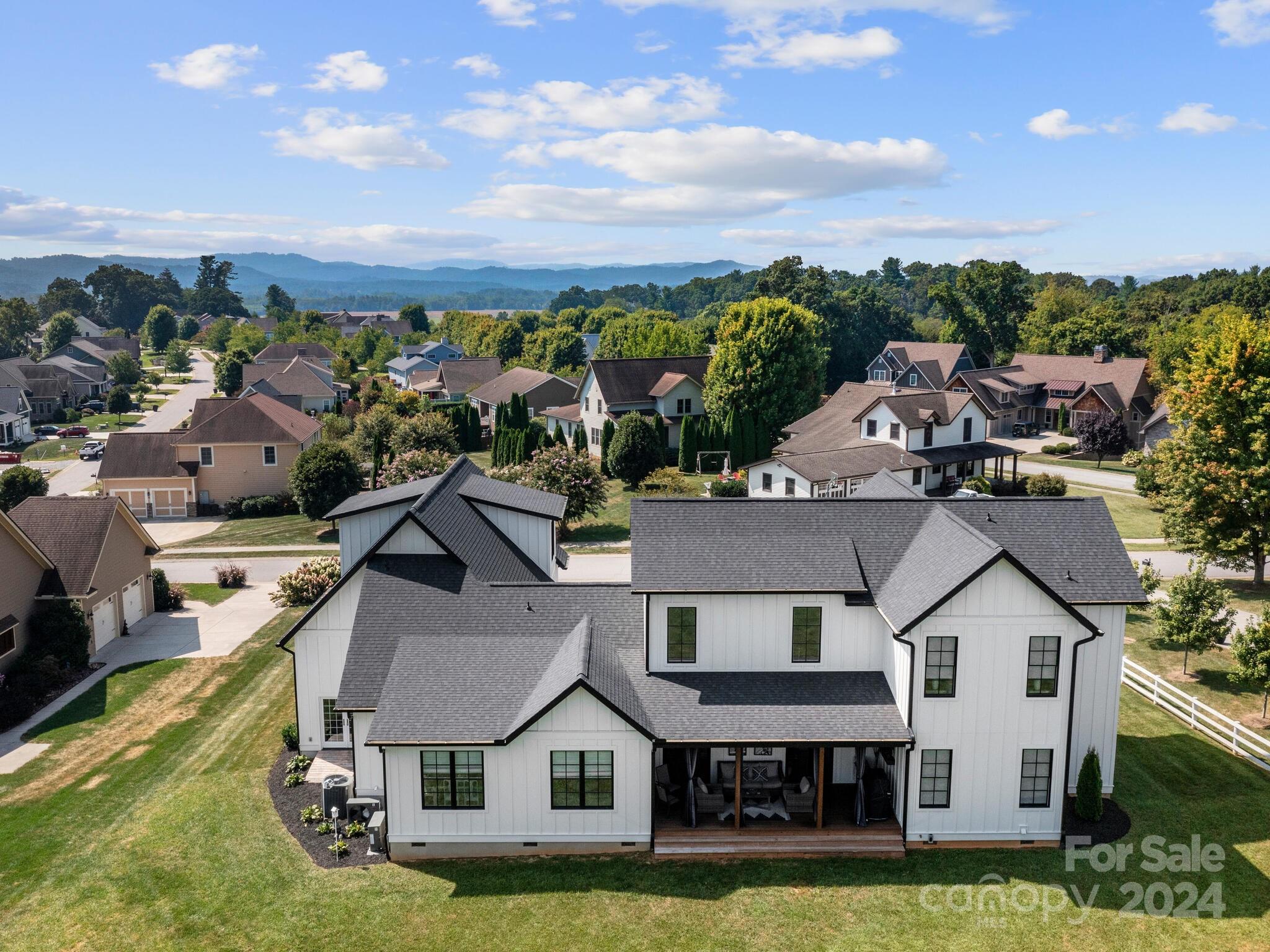 Hollabrook Farm - Residential