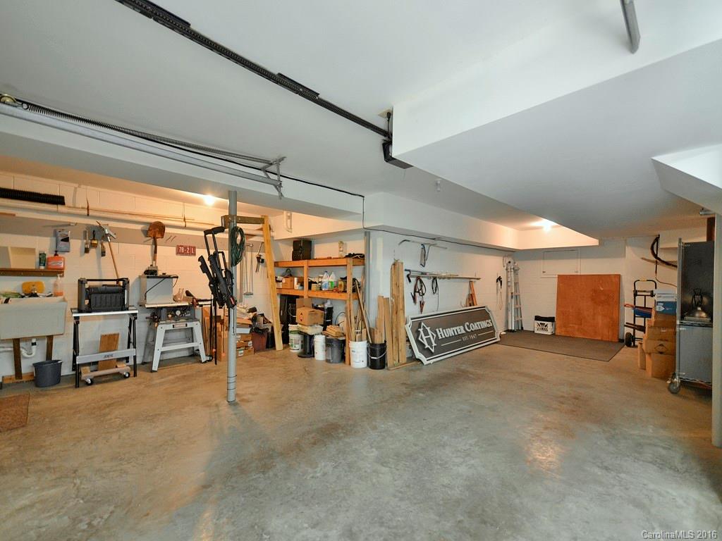 Hunters Cove - Residential