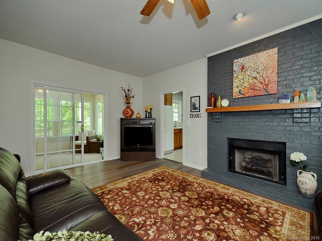 Hunters Cove - Residential