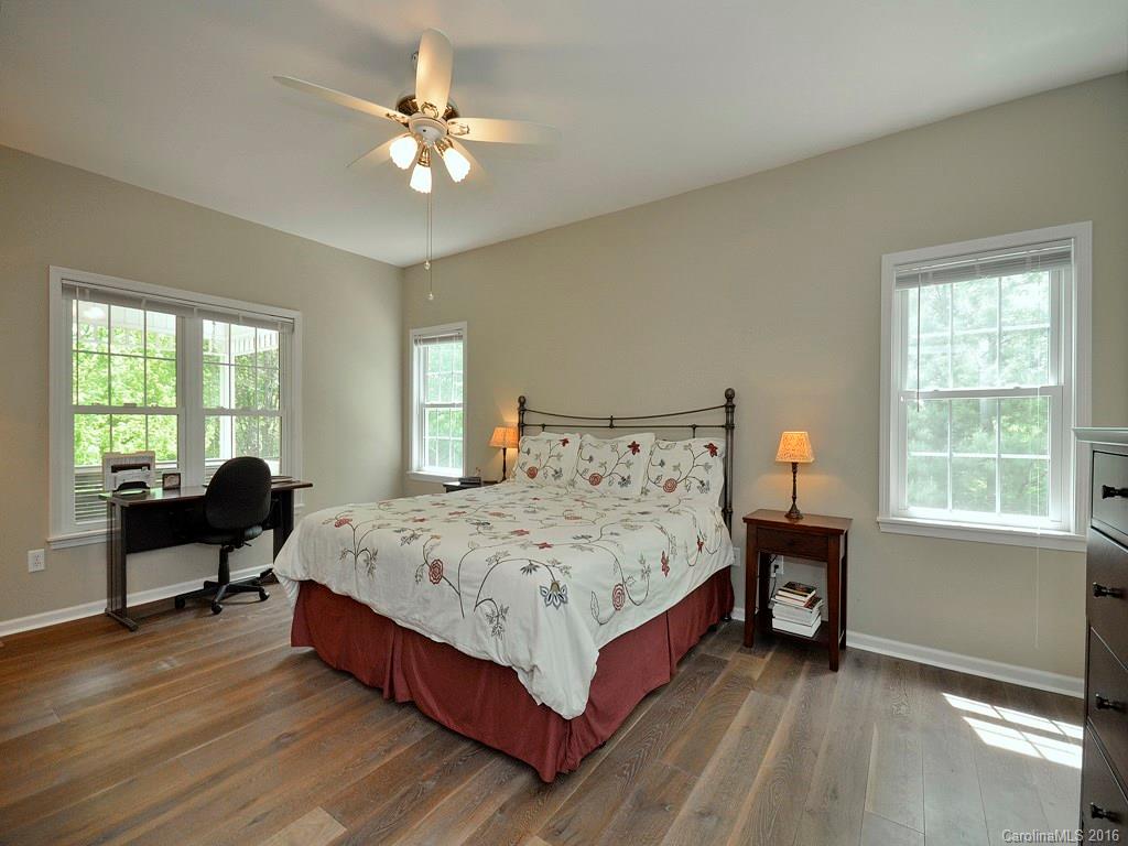 Hunters Cove - Residential