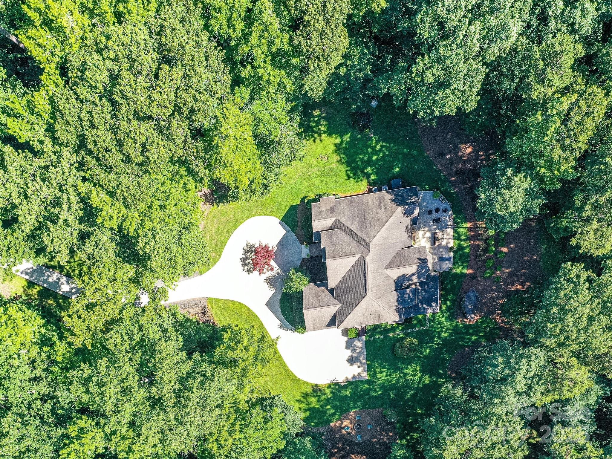 5955 Mountain Point Lane