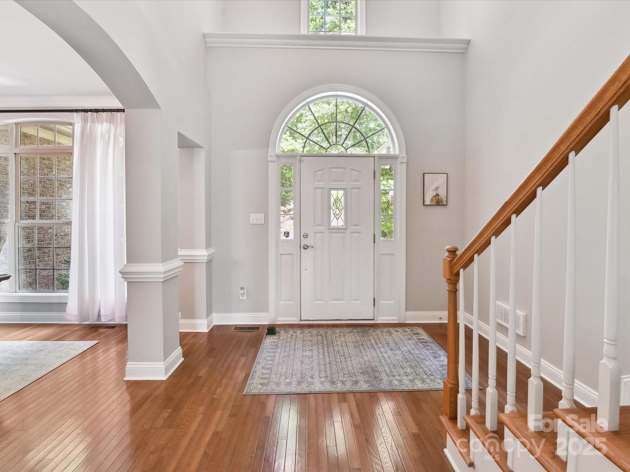 5955 Mountain Point Lane