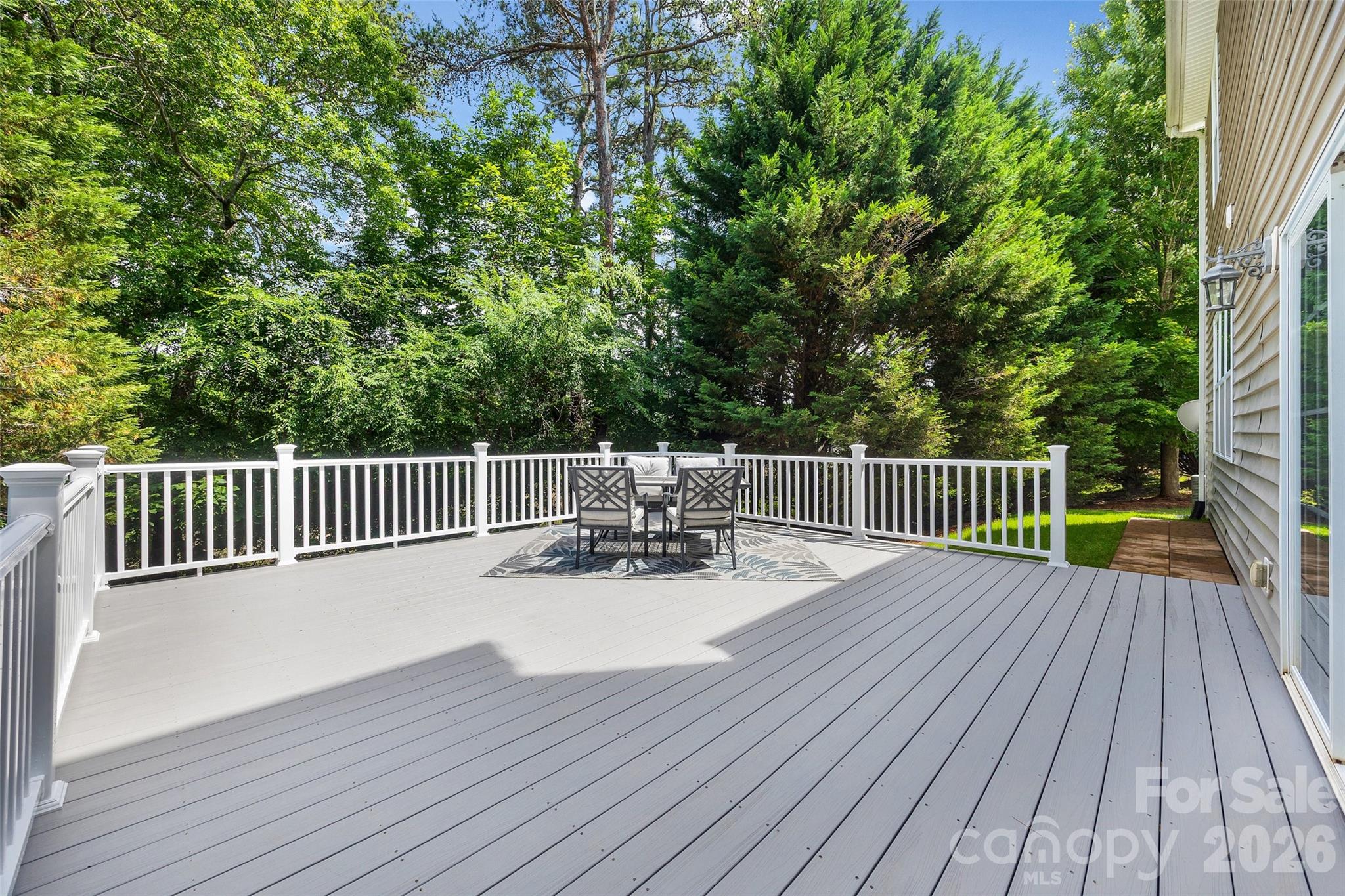 Lake Ridge - Residential