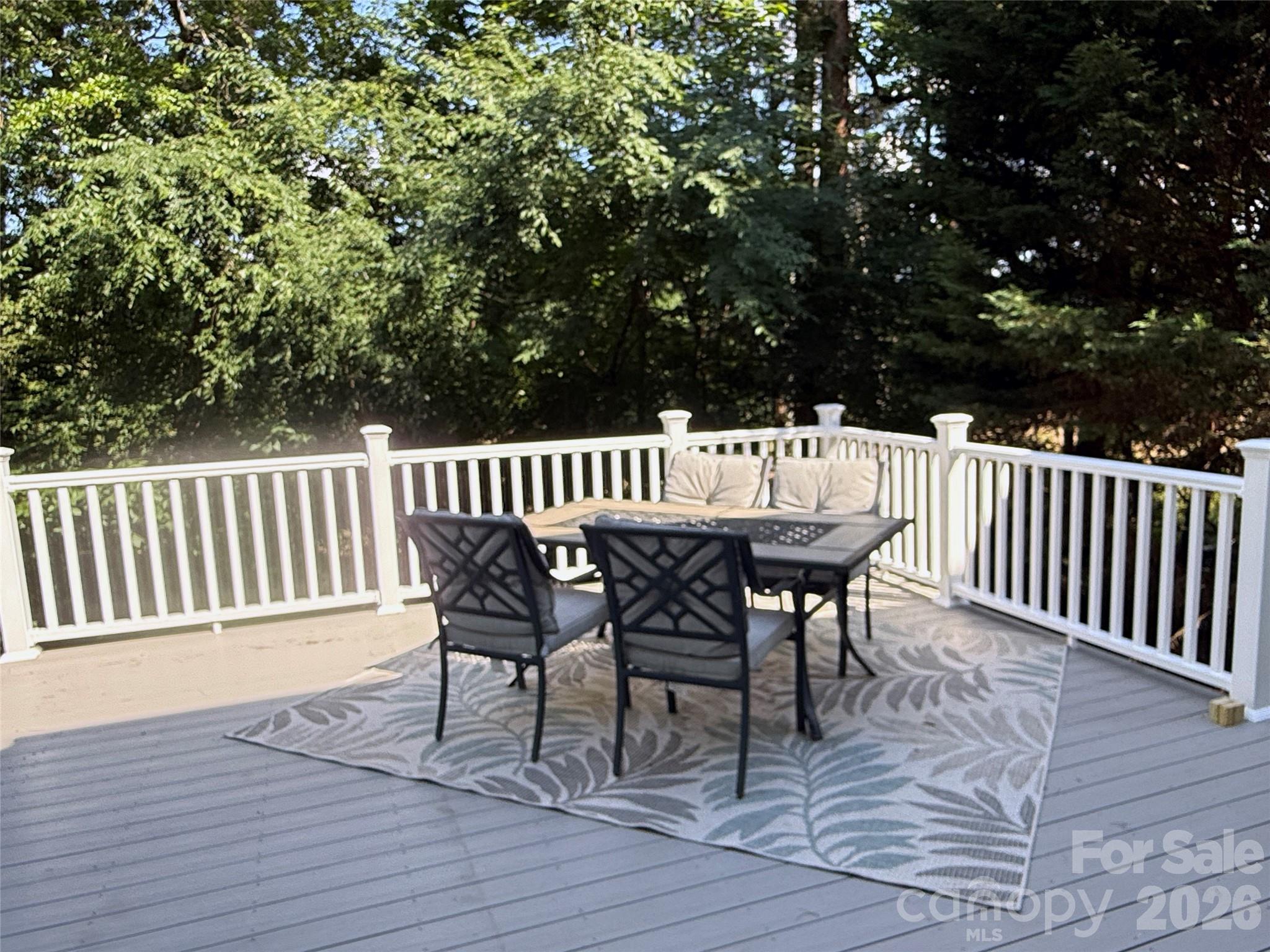 Lake Ridge - Residential