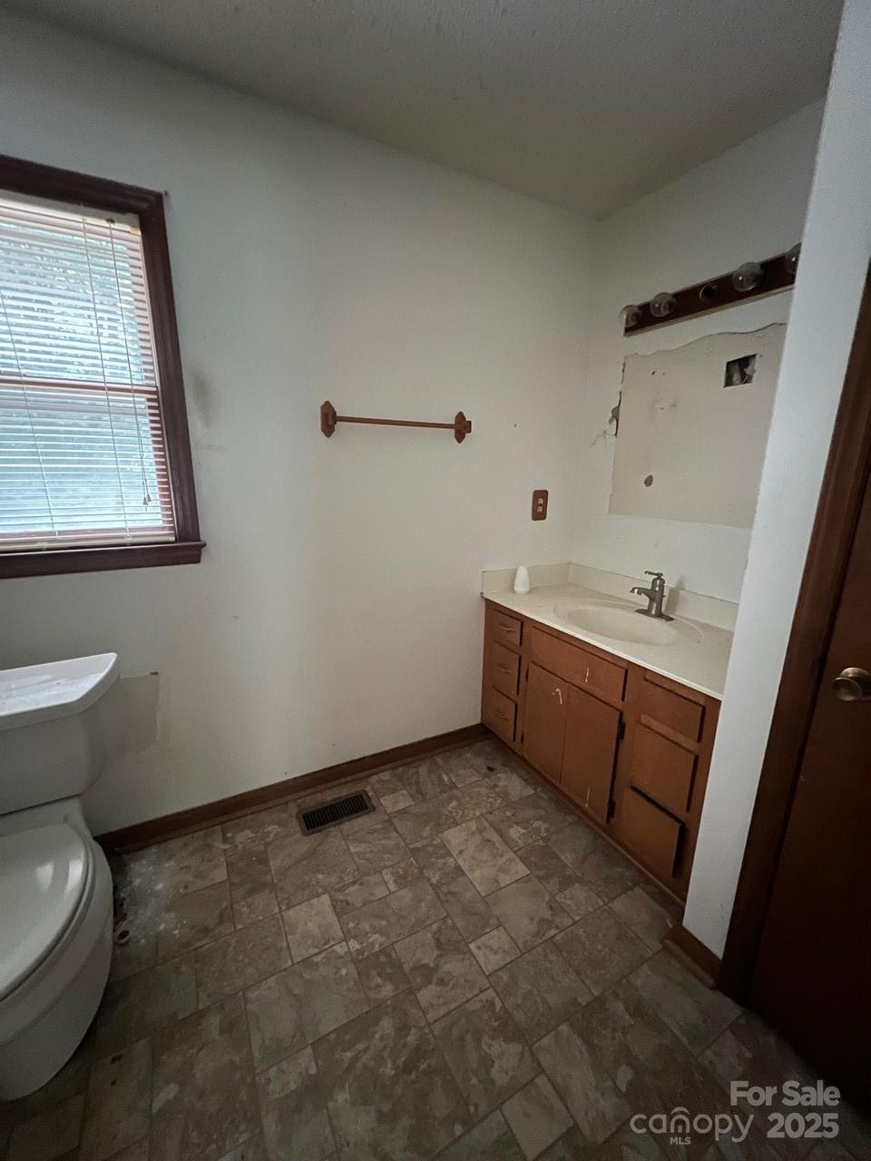 Emerald Isles - Residential