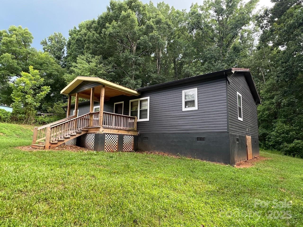 6581 Emerald Isle Drive