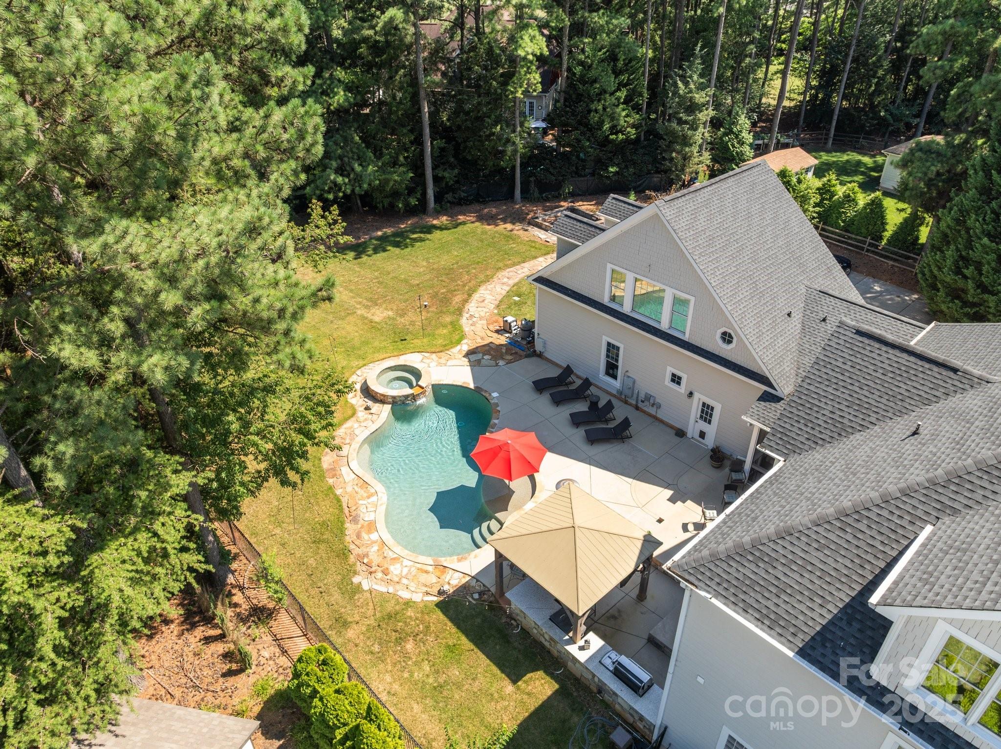 Craftsman Point - Residential