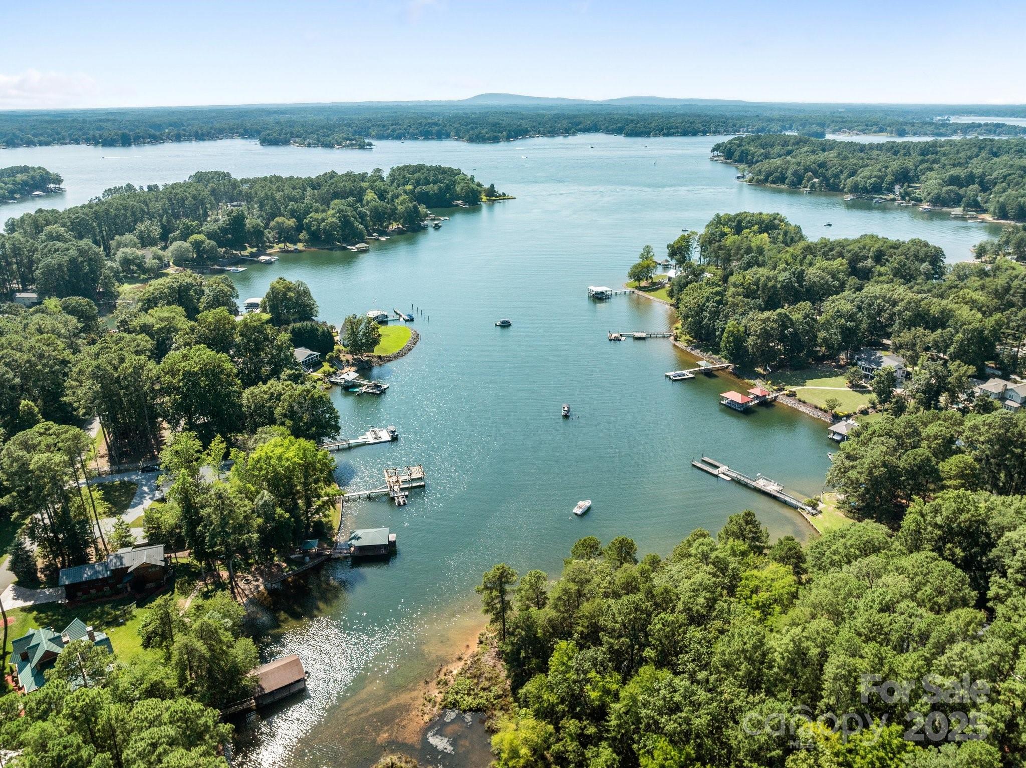 Craftsman Point - Residential