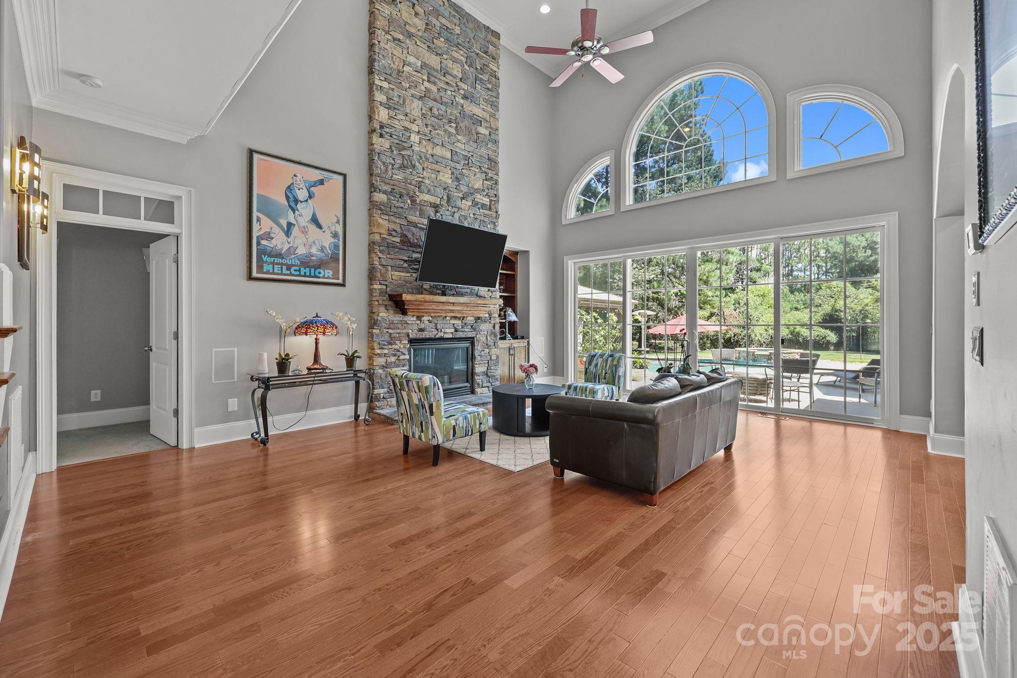 Craftsman Point - Residential