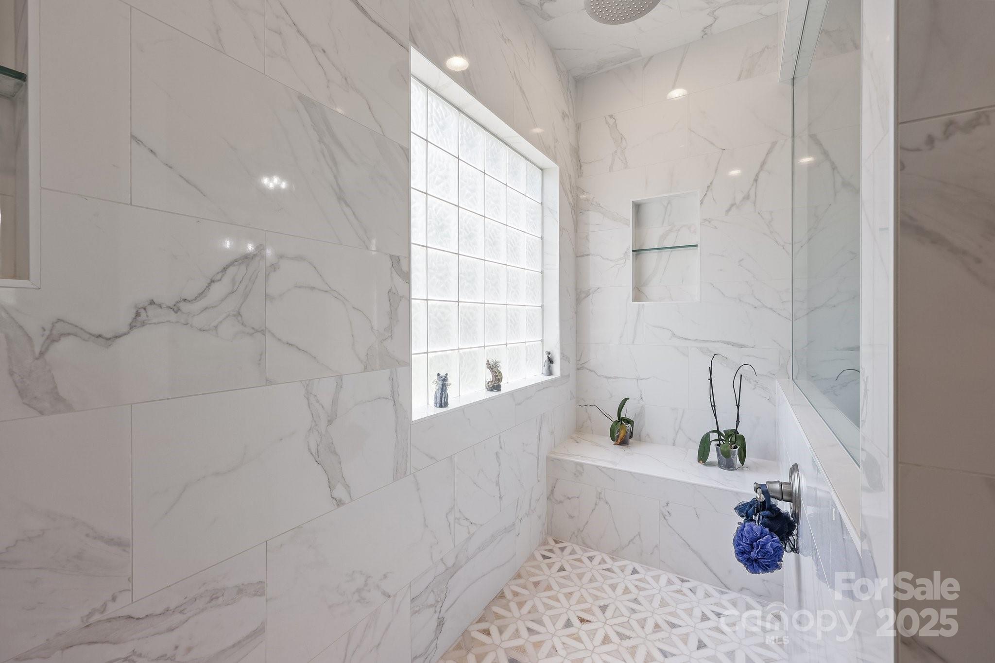 Craftsman Point - Residential