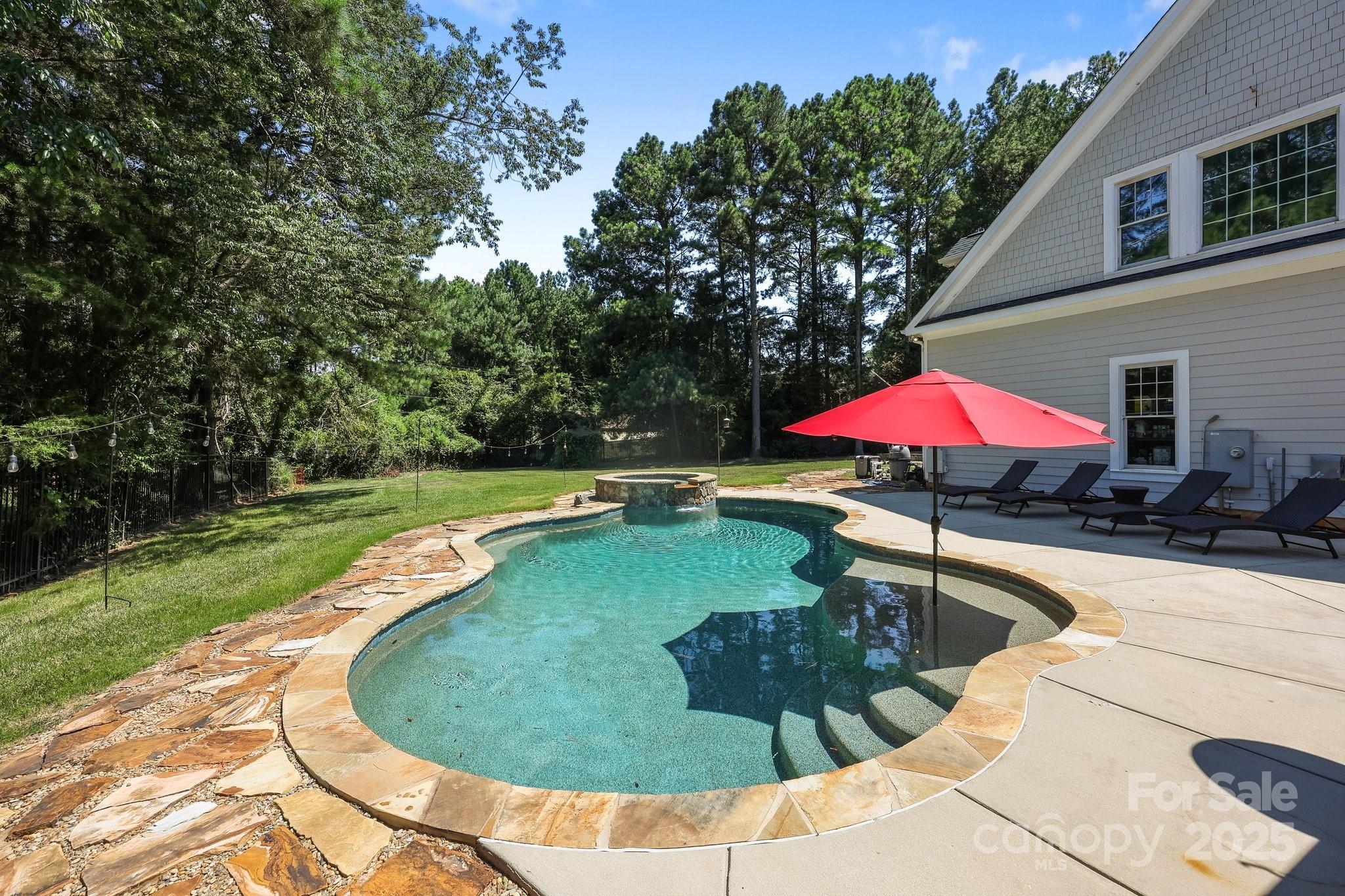 Craftsman Point - Residential