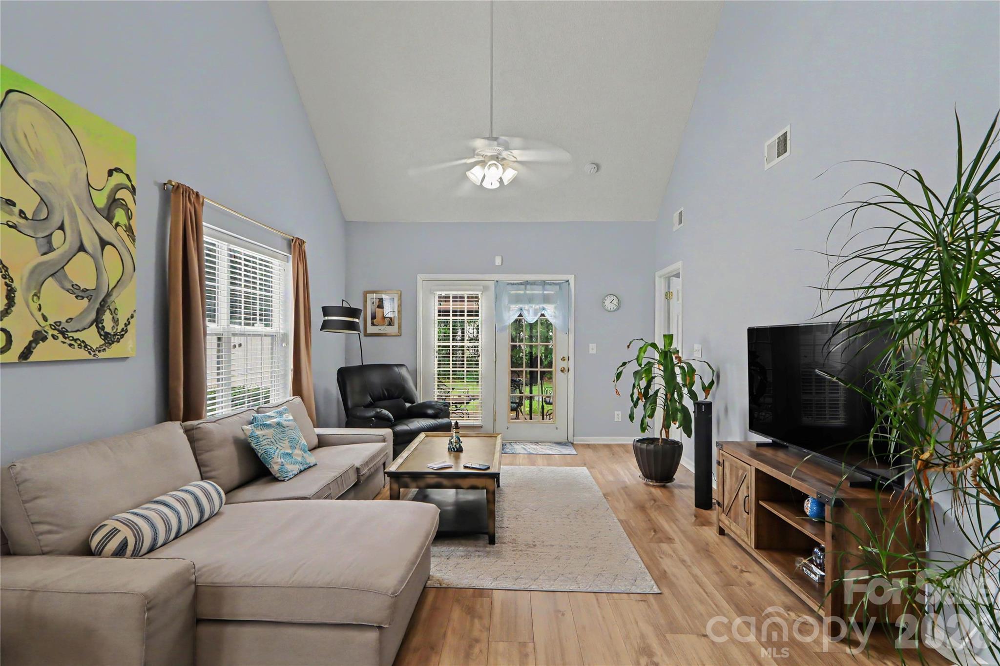 2716 Rozzelles Landing Drive