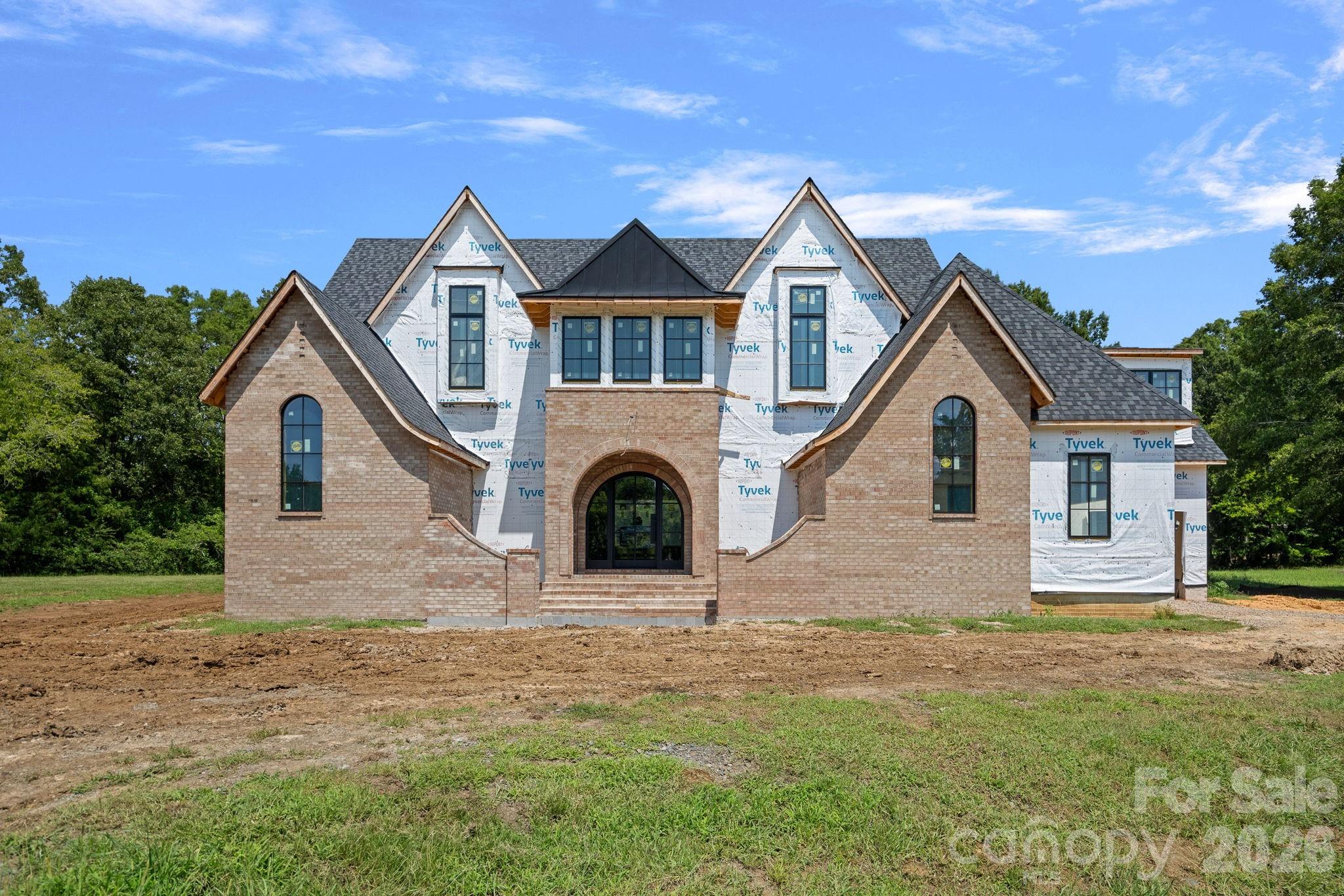 1011 Helaina Court
