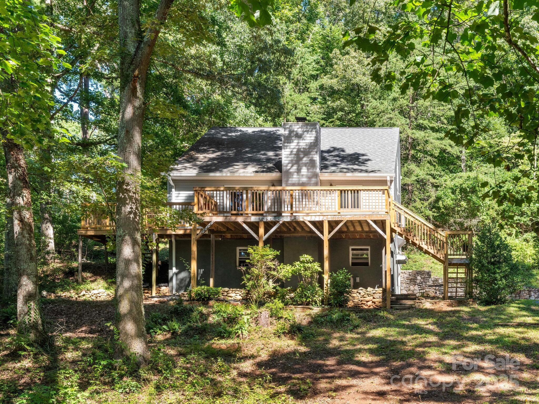 3 Crabapple Lane