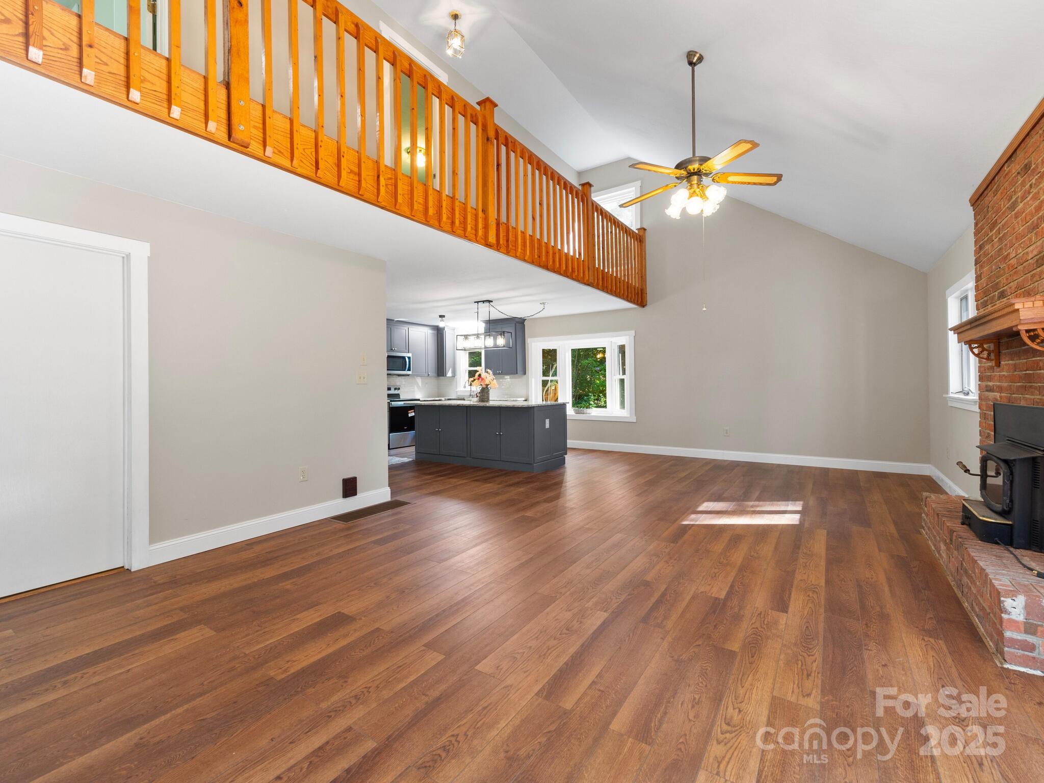Jays Mountain - Residential