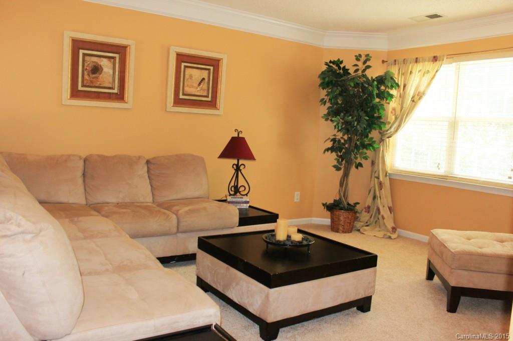 Stone Hollow - Residential