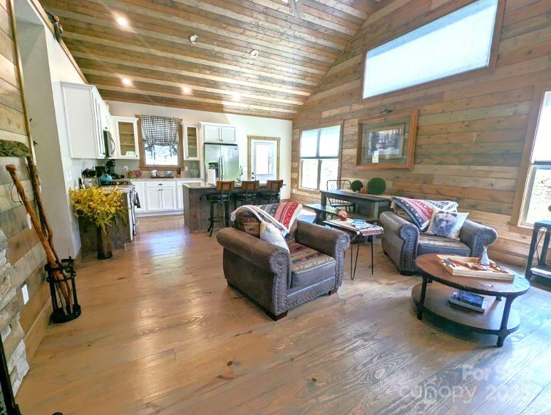 Riverside Acres - Residential