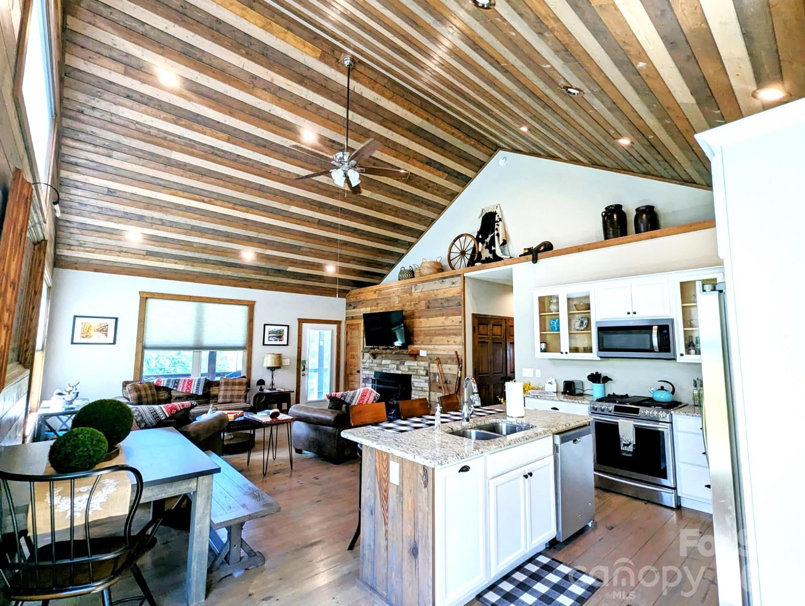 Riverside Acres - Residential