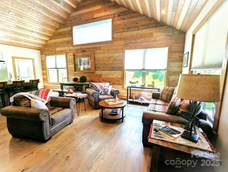 Riverside Acres - Residential