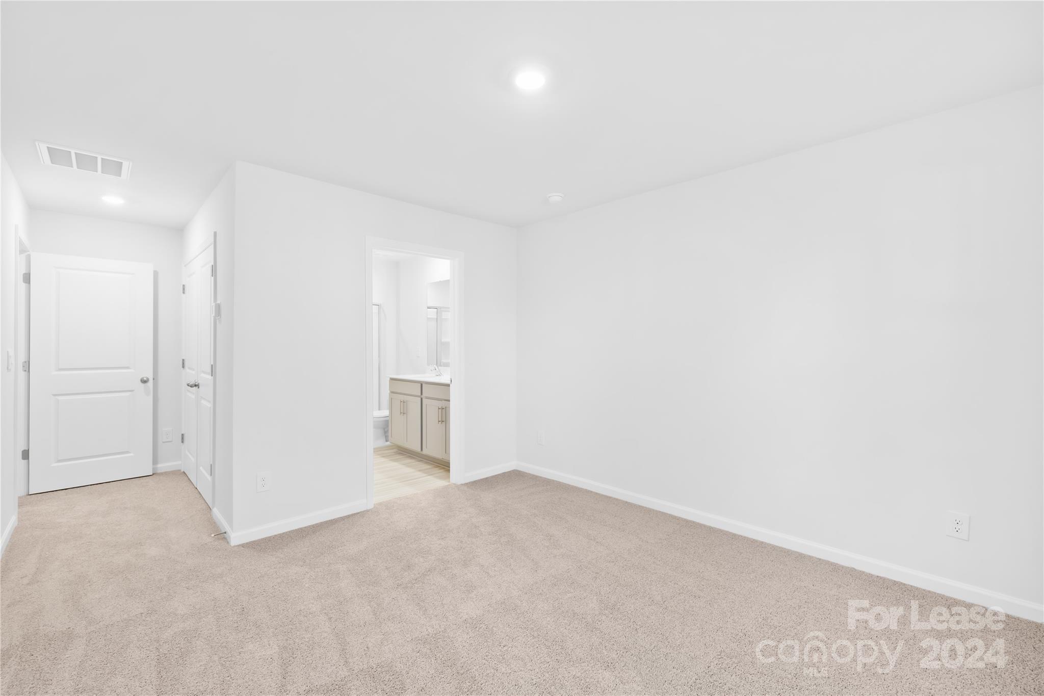 Mallard Creek Towns - Residential Lease