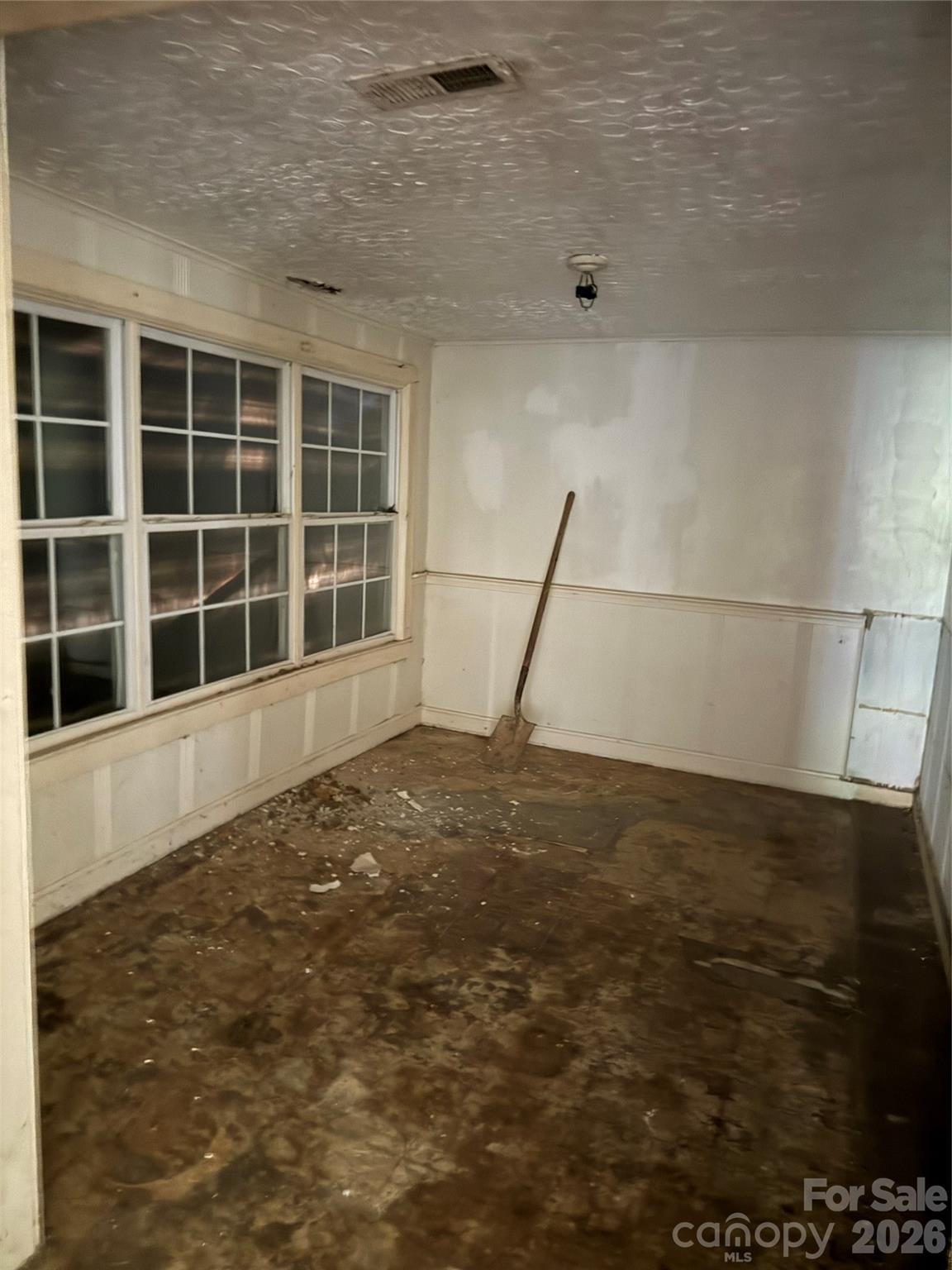 310 Sells Road
