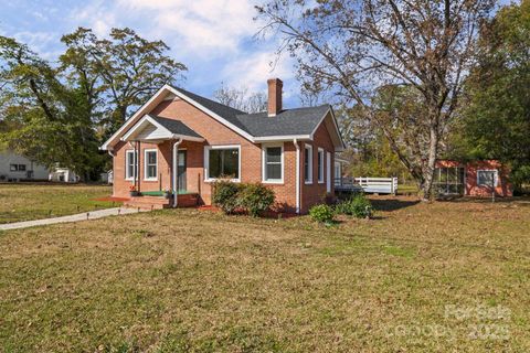 1709 Nc 109 Highway N Wadesboro NC 28170