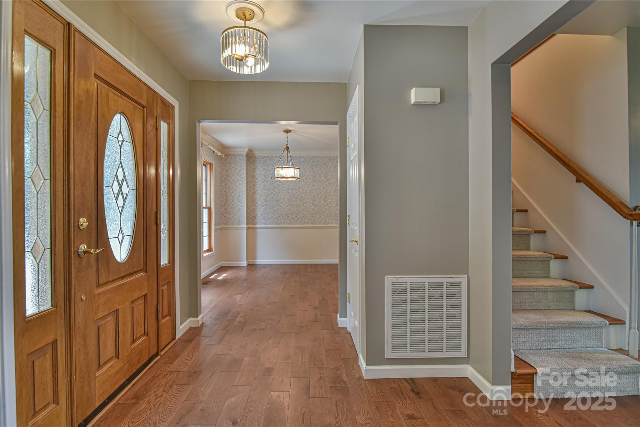 16 Skyview Court