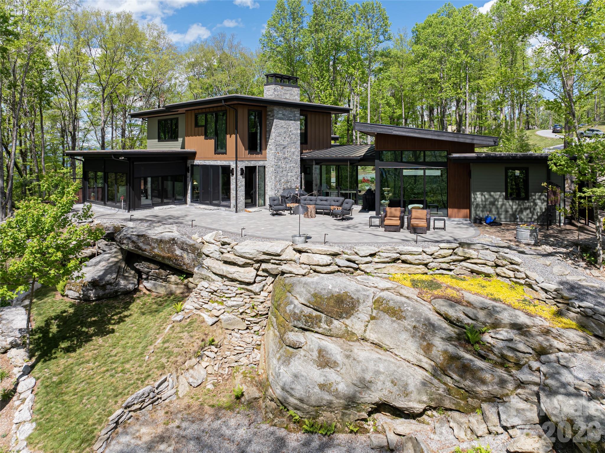 Couch Mountain - Residential