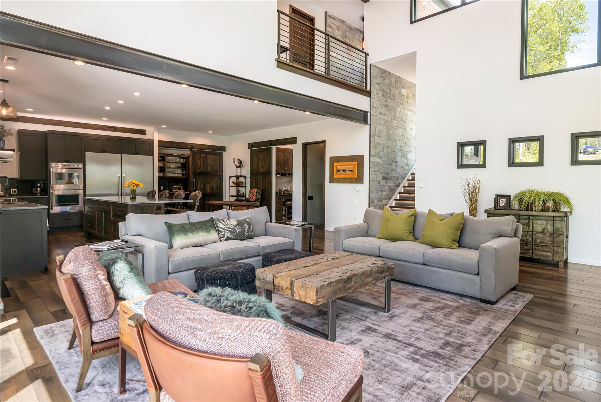 Couch Mountain - Residential