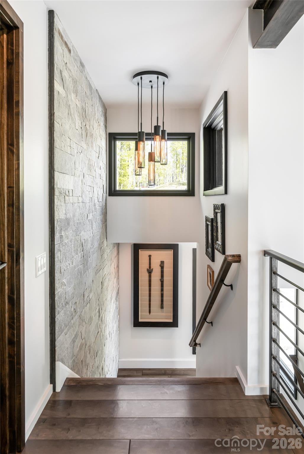 Couch Mountain - Residential