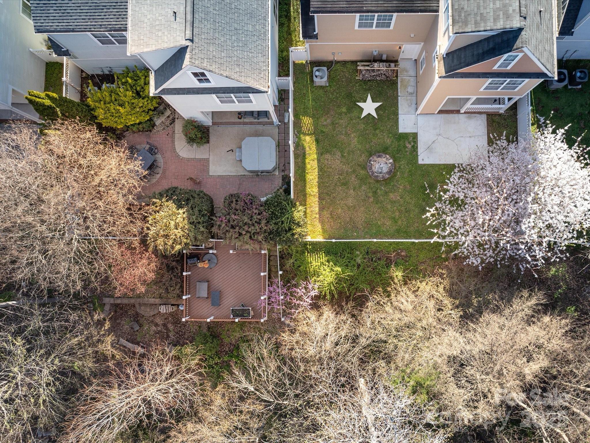 Old Stone Crossing - Residential