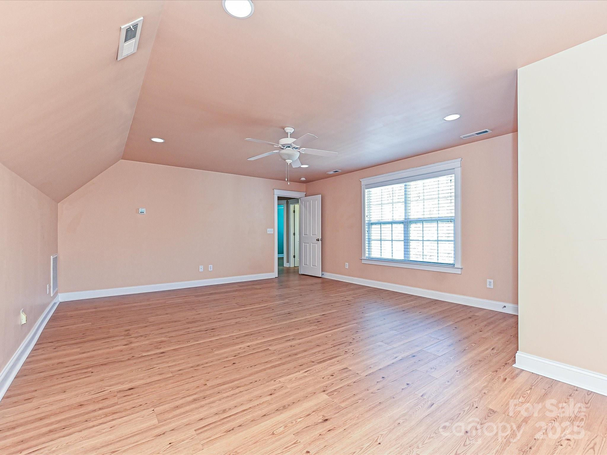 Old Stone Crossing - Residential