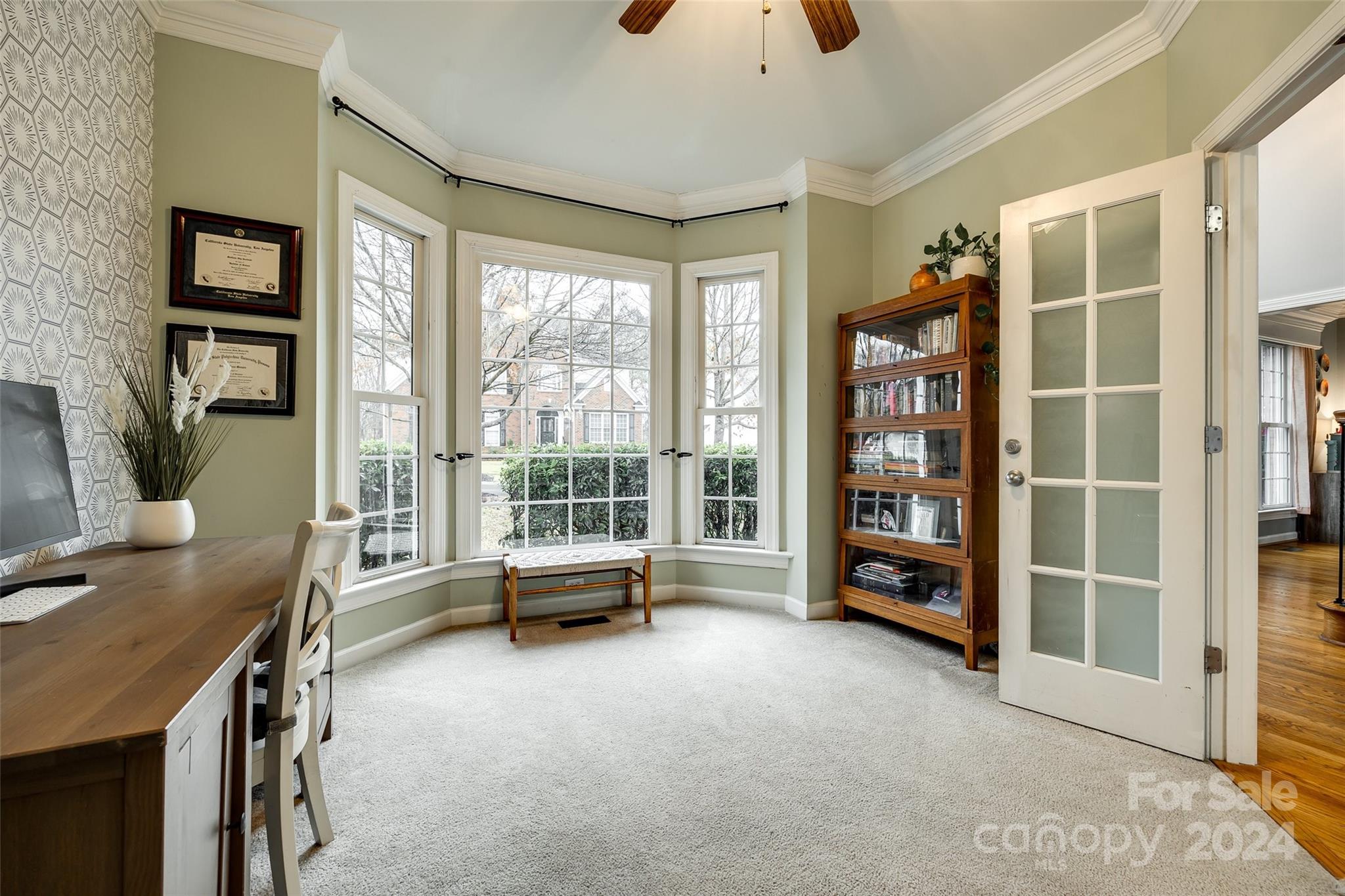 Lake Shore - Residential