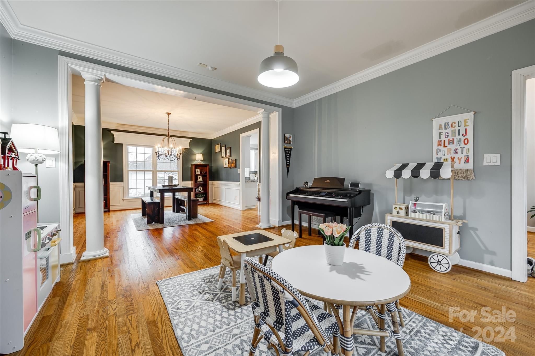 Lake Shore - Residential