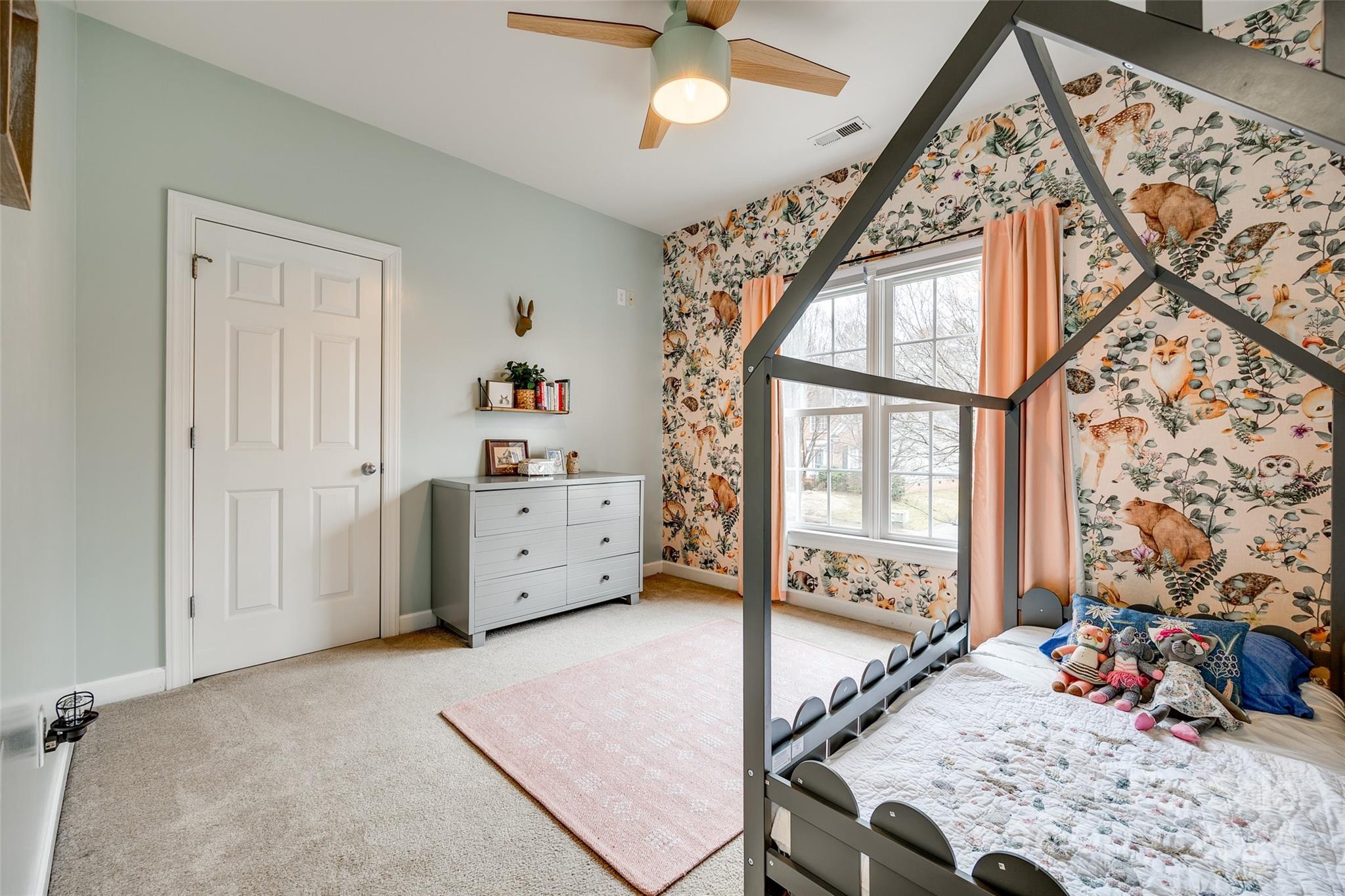 Lake Shore - Residential