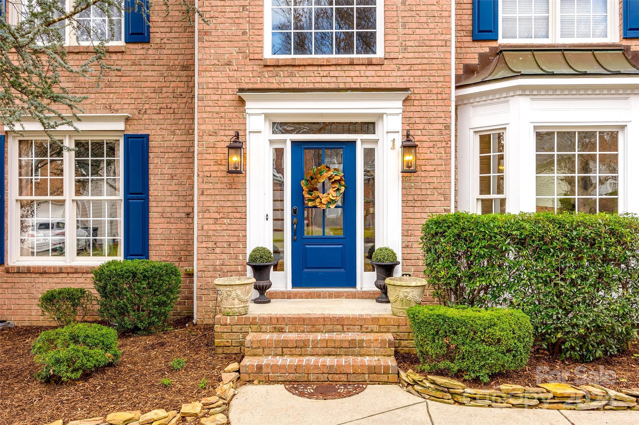 Lake Shore - Residential