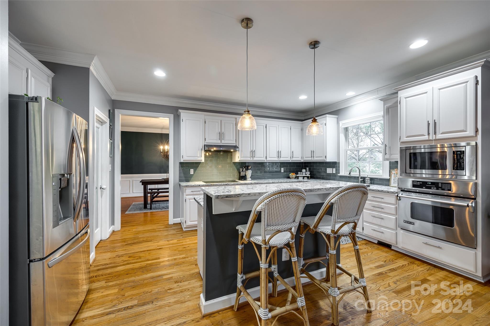 Lake Shore - Residential