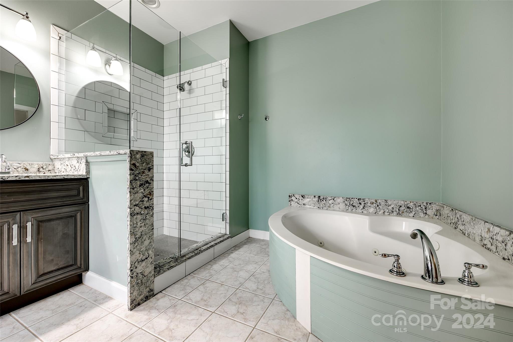 Lake Shore - Residential