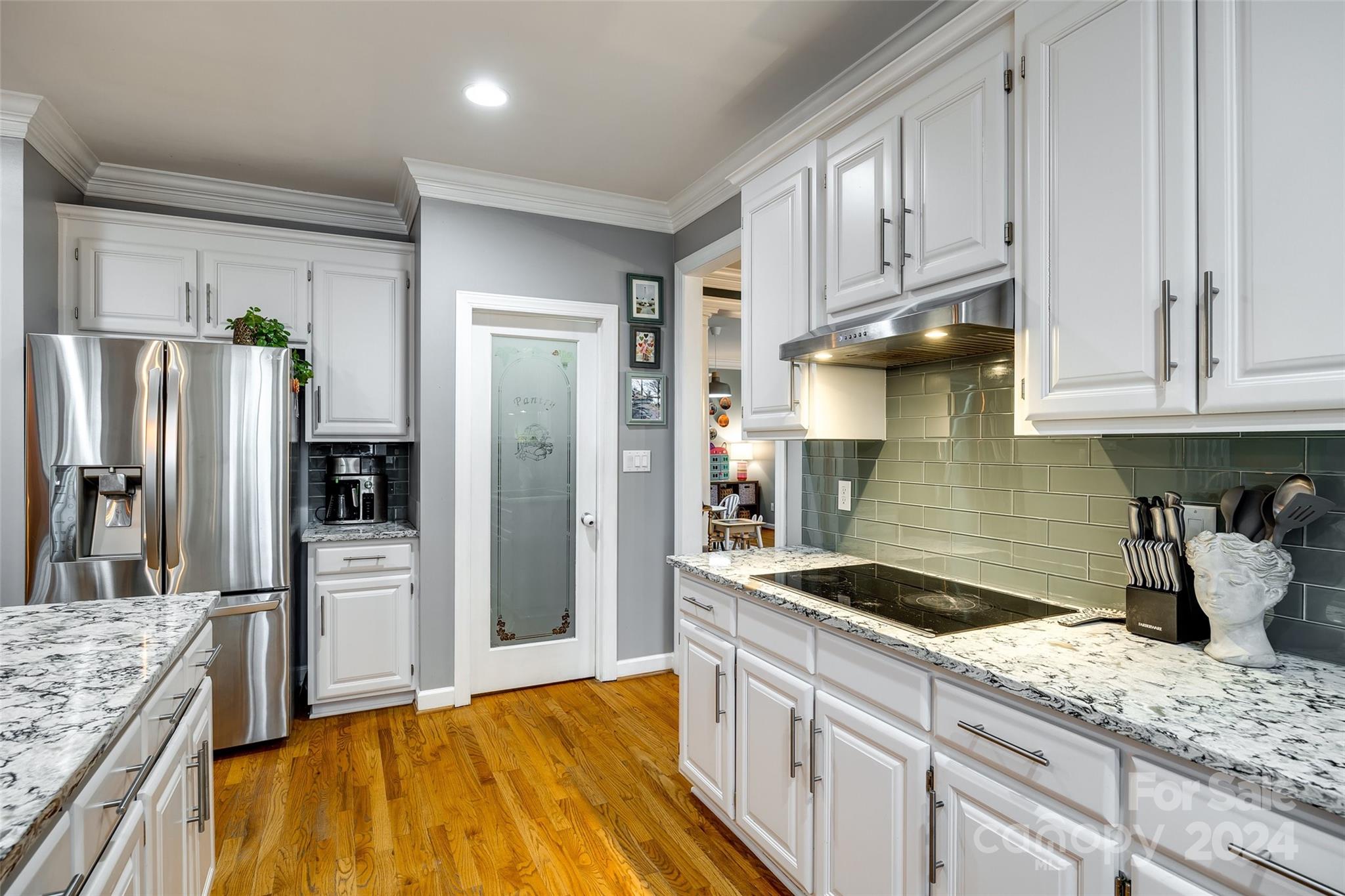 Lake Shore - Residential