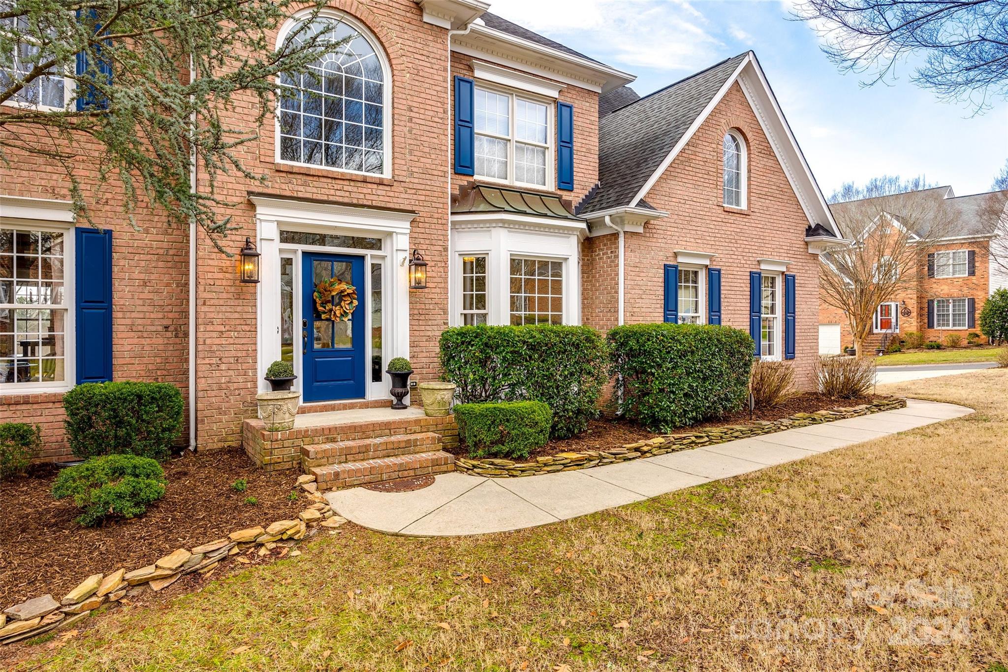 Lake Shore - Residential