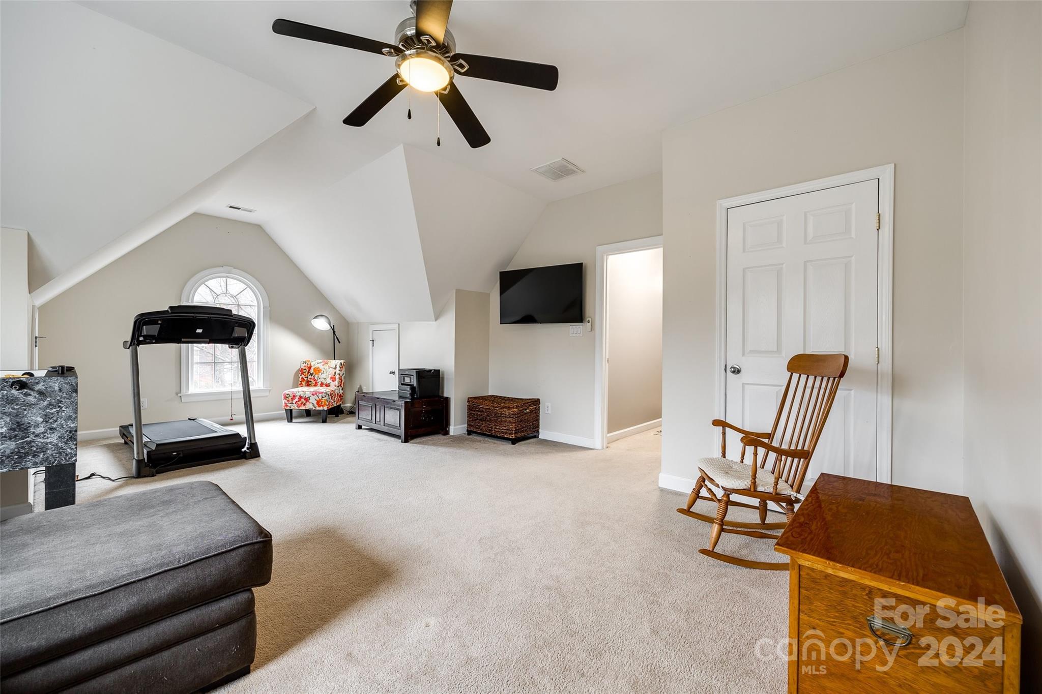 Lake Shore - Residential