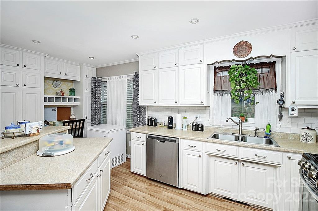 Cedar Grove - Residential