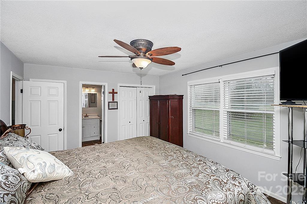 Cedar Grove - Residential