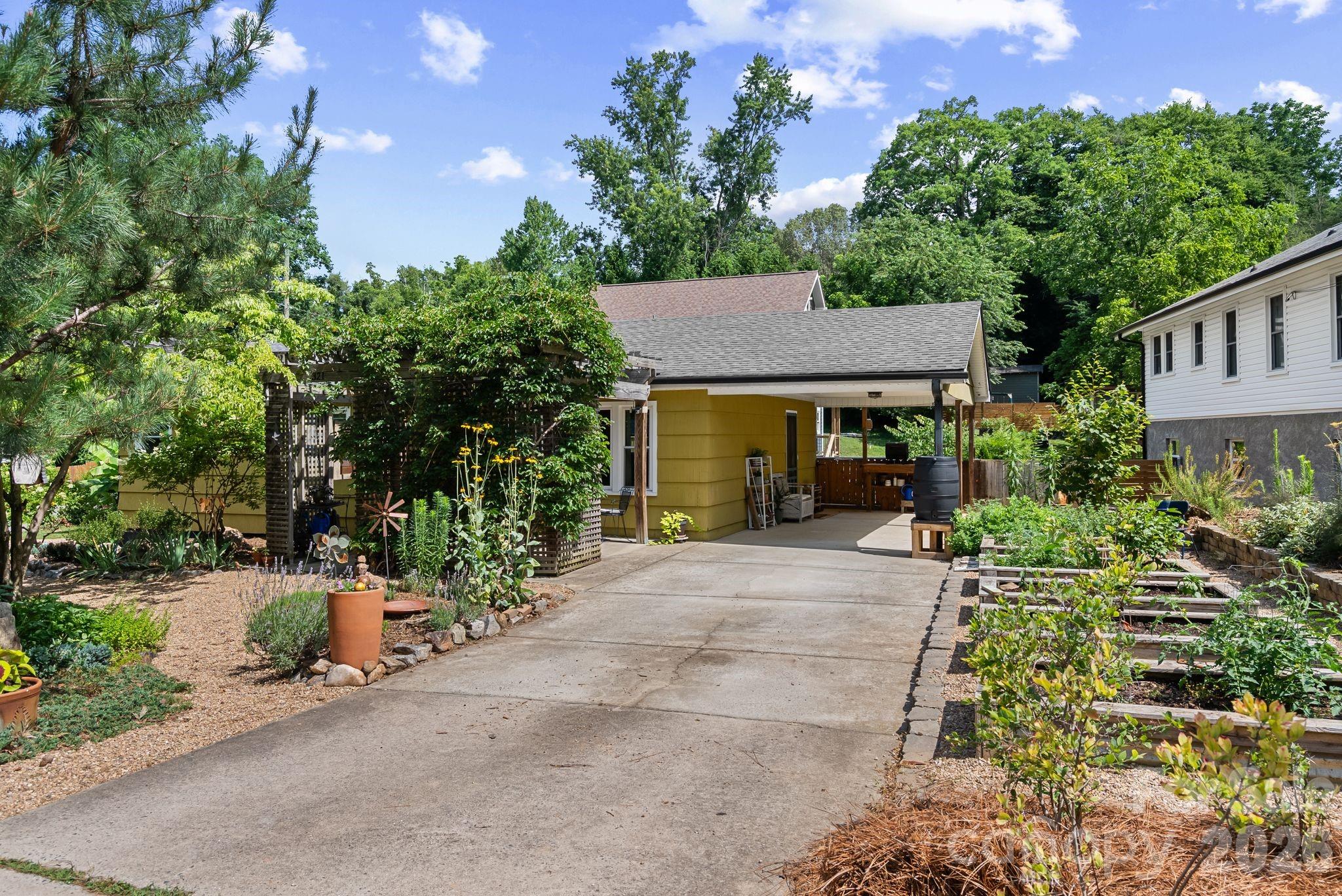321 Sulphur Springs Road