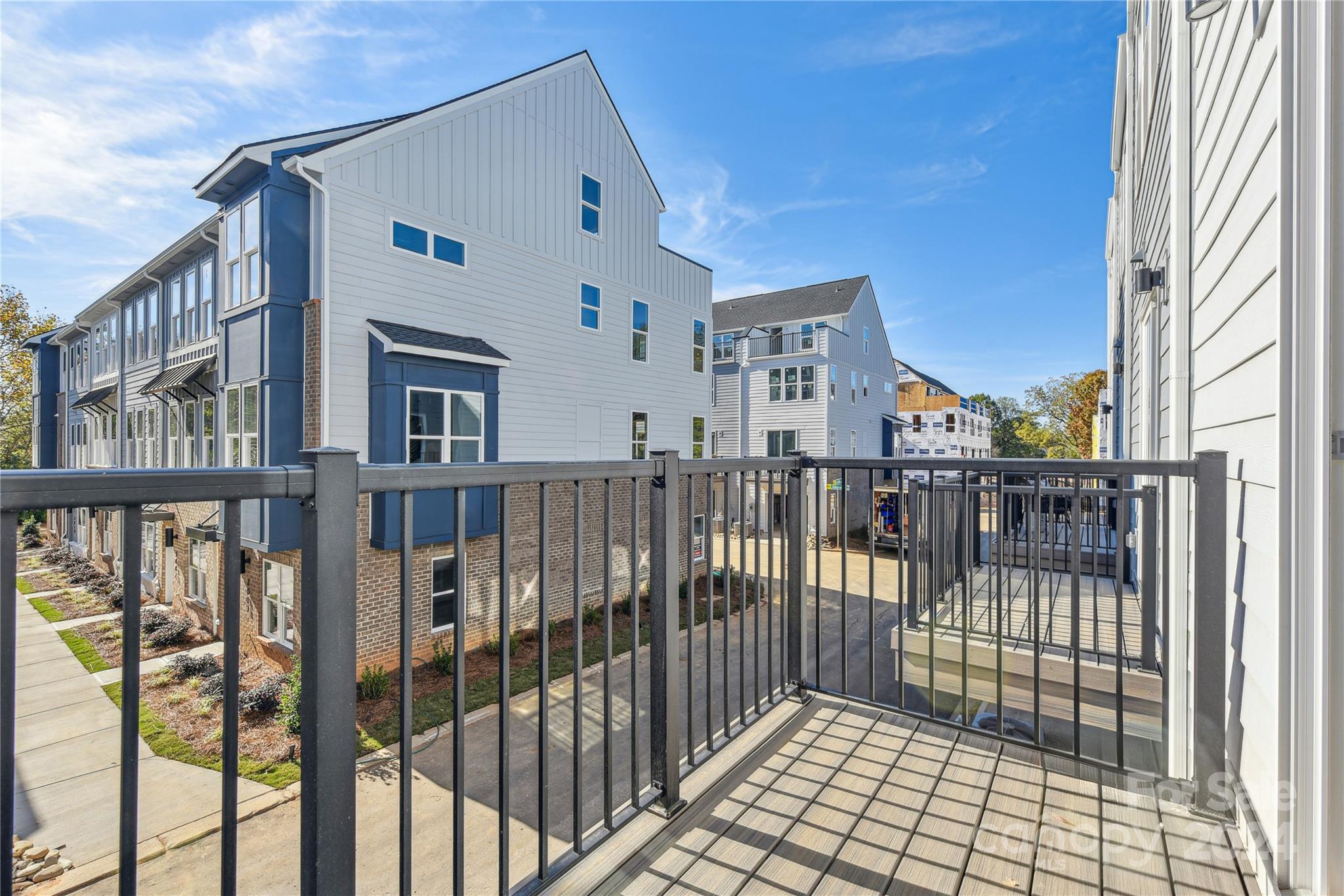 1432 Hamilton Street 14