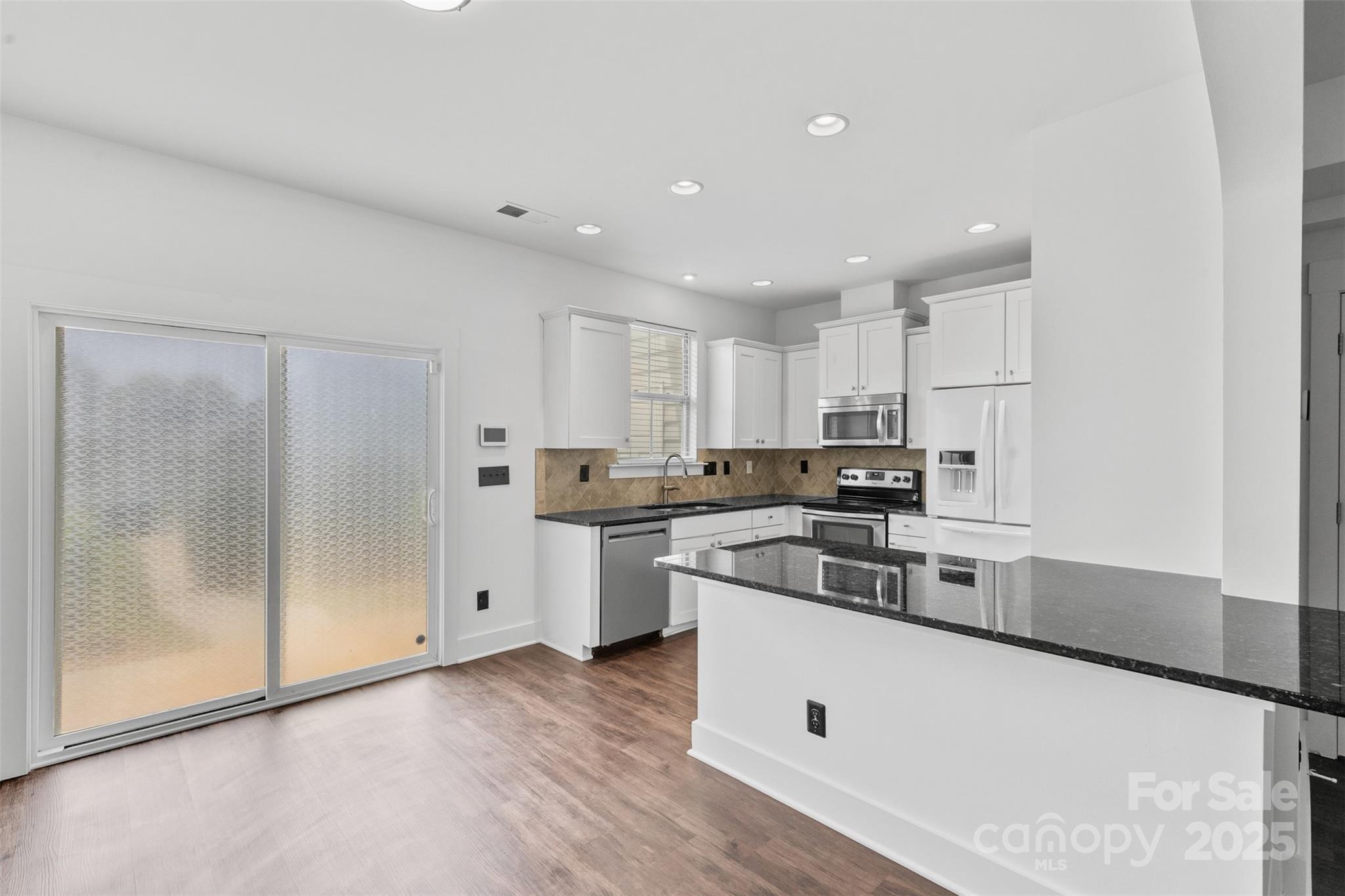 3153 Bending Birch Place